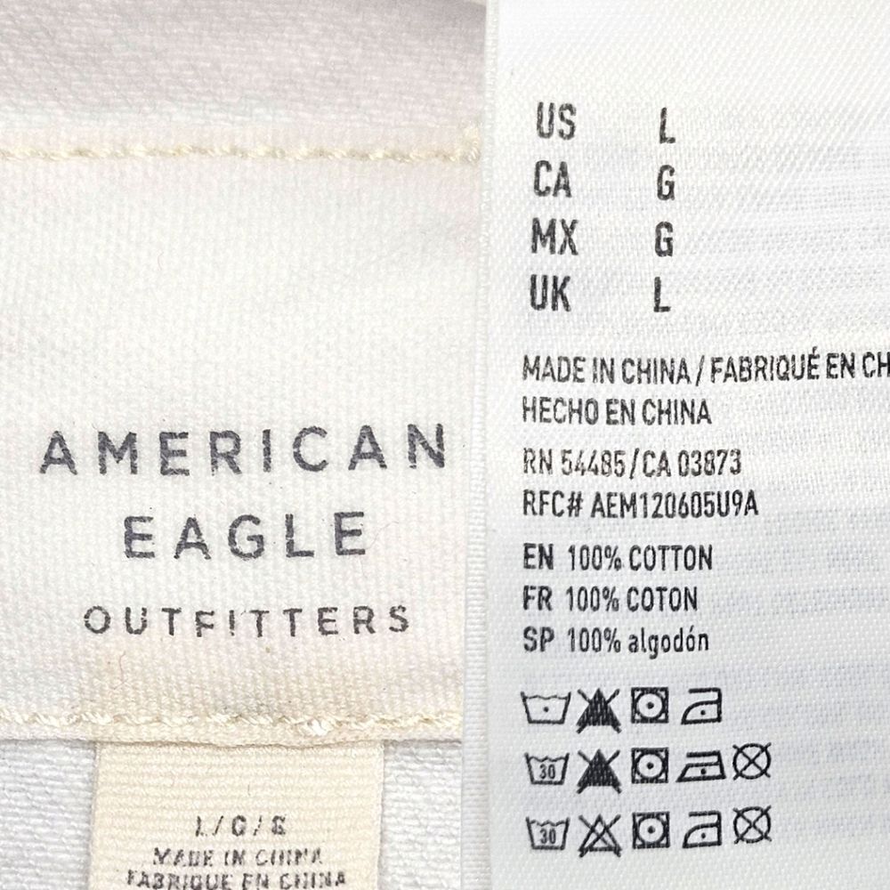 AMERICAN EAGLE White Ripped, Distressed, Cropped Denim Jacket Size Large - Picture 15 of 16